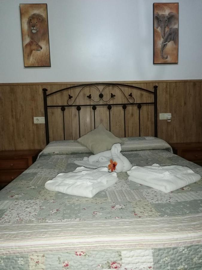 Hostal Brenaverde Gaucín Zewnętrze zdjęcie