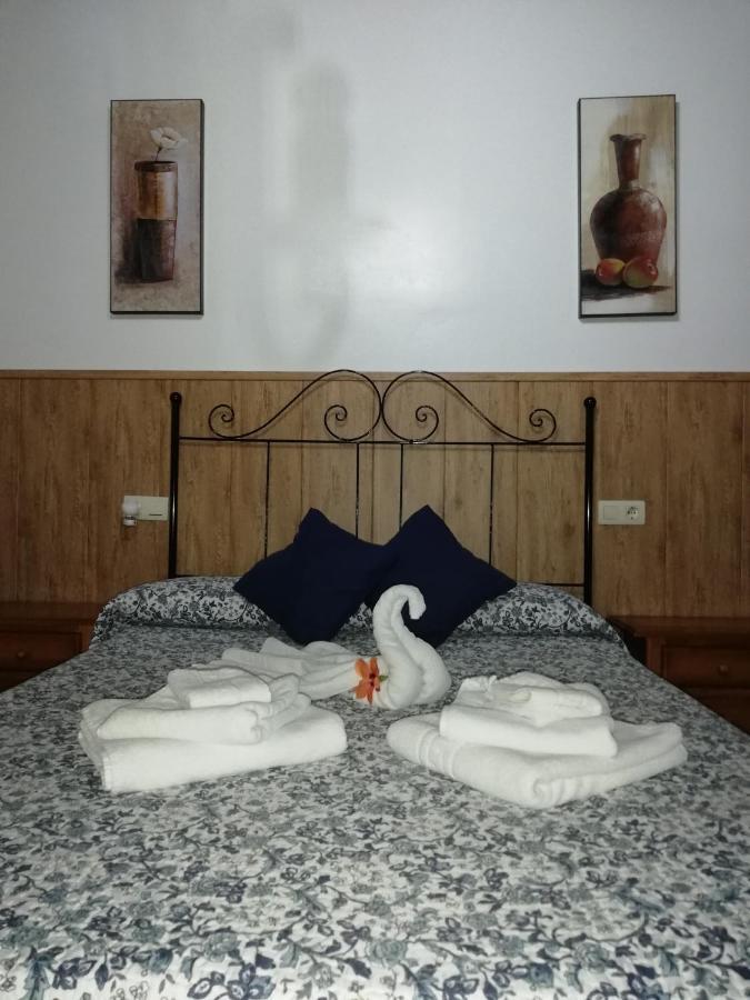Hostal Brenaverde Gaucín Zewnętrze zdjęcie