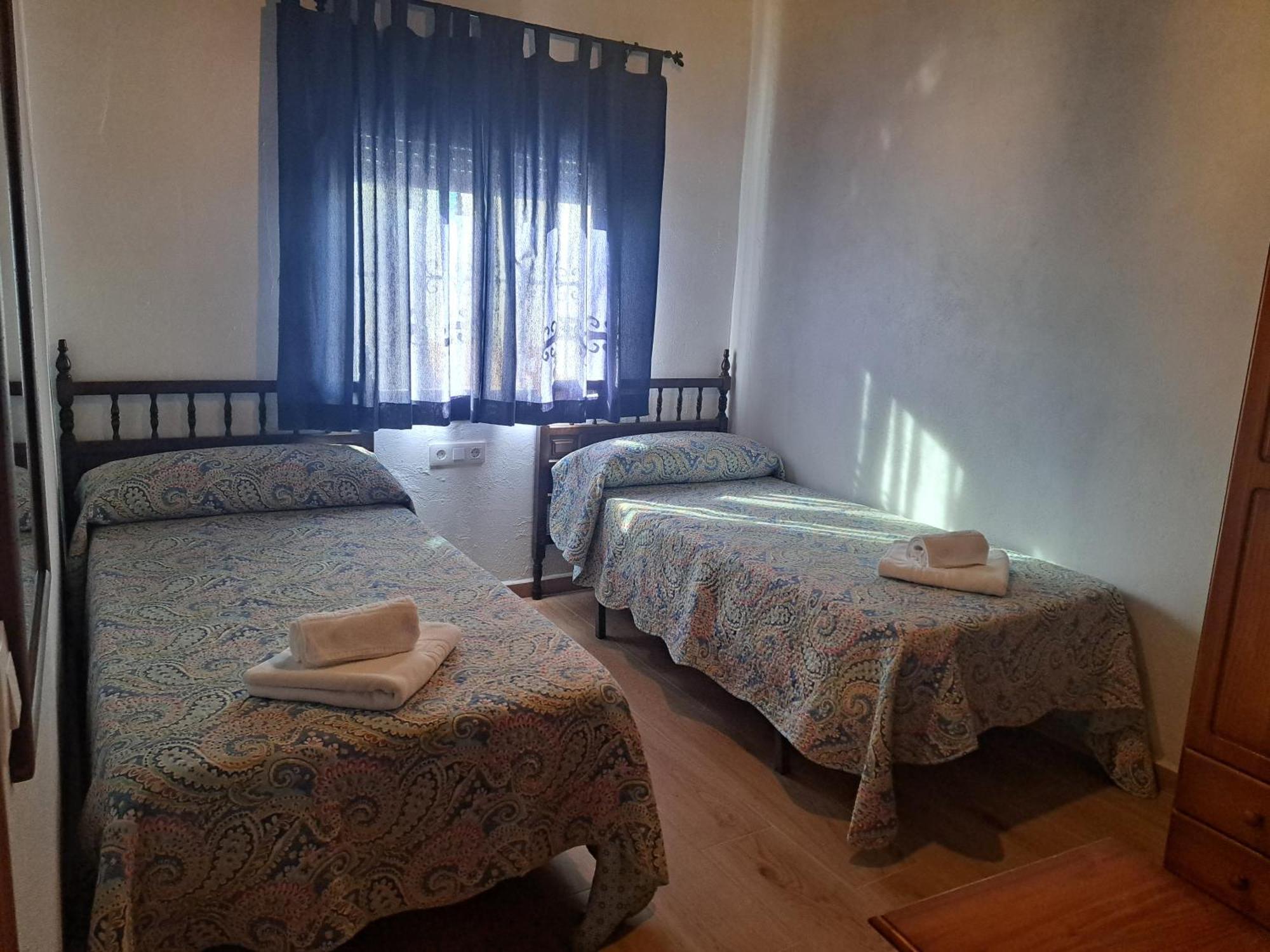 Hostal Brenaverde Gaucín Zewnętrze zdjęcie